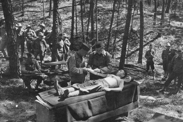 Students recieve training in field first aid