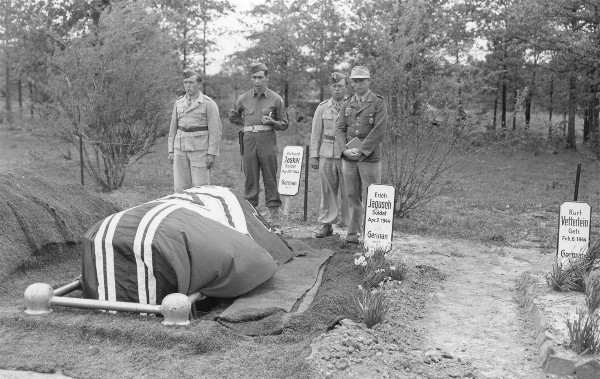 German POW burial
